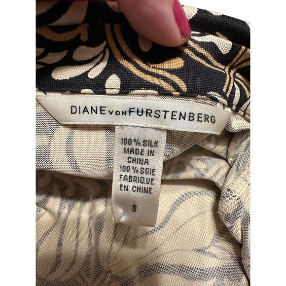 Diane von Furstenberg DVF Silk Wrap Dress Brown and Cream Women's Size 8 - Picture 3 of 6